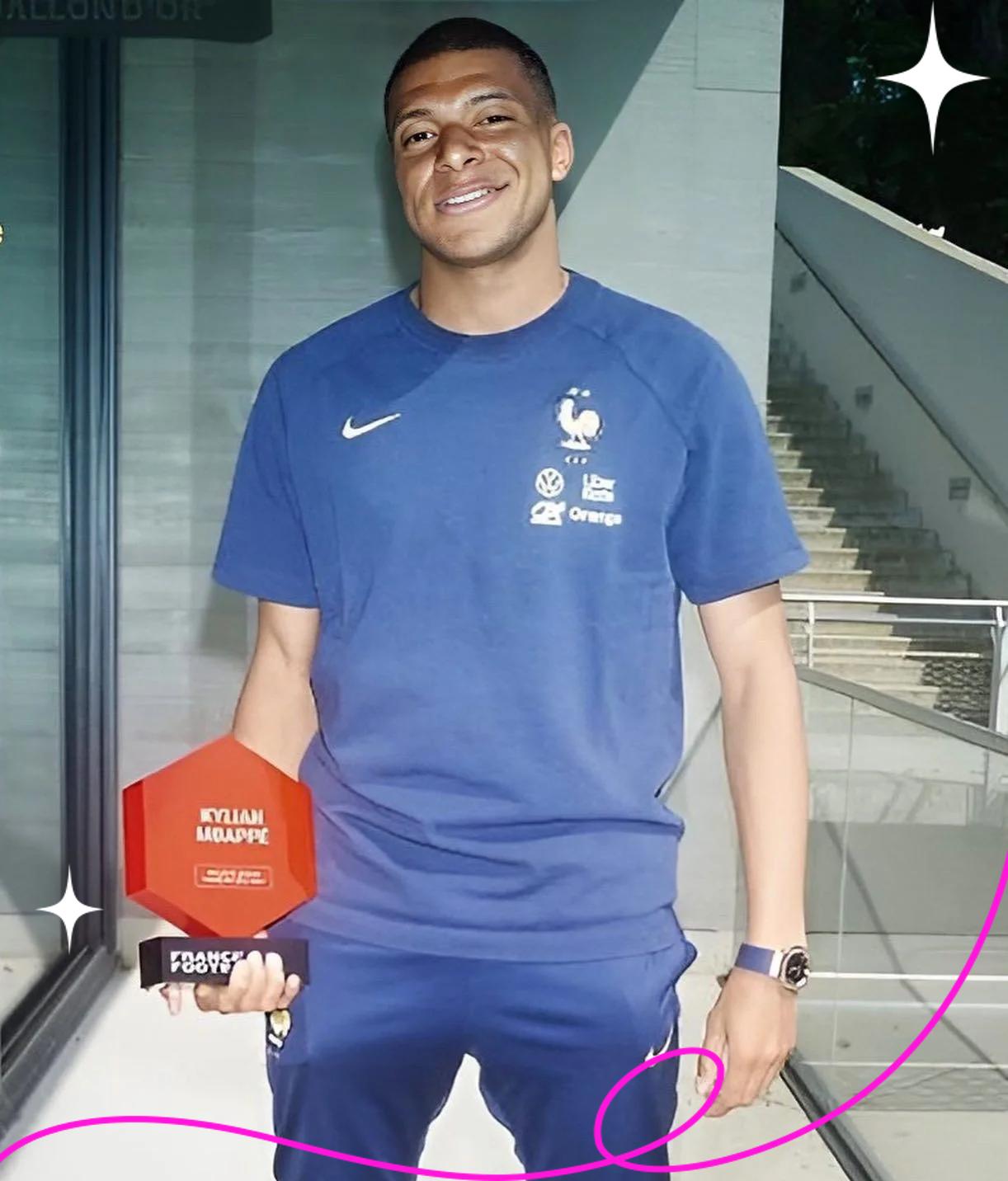 姆巴佩遭遇二十连败，DWG教练面临压力！